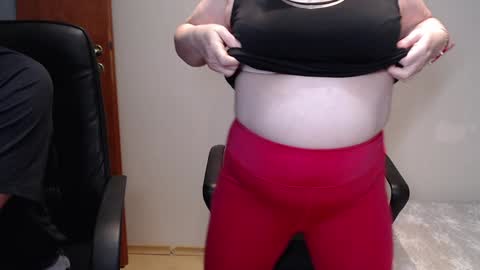 Joanna and Greg online show from 01-21-25, 01:43