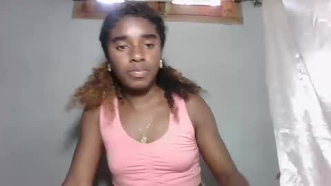 Snapshot of jocelyne78 chatting on 10-21-25, 07:42 jocelyne78 online show from 10-21-25, 07:42