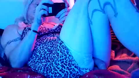 jocelynnuttz online show from 10-27-25, 05:55