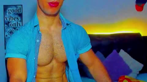 Snapshot of joel_ferreira chatting on 02-20-25, 04:03 Joel online show from 02-20-25, 04:03