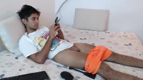 Snapshot of johan_03 chatting on 10-03-25, 07:55 johan online show from 10-03-25, 07:55