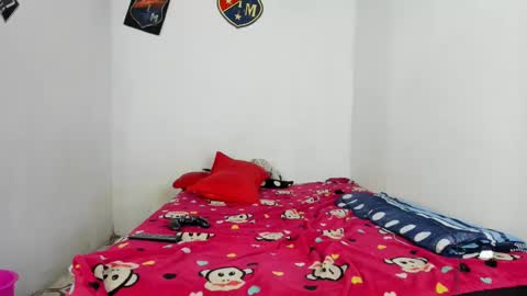 johan_and_antonella online show from 01-26-25, 03:38