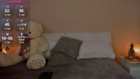 johana fox online show from 10-23-25, 10:30