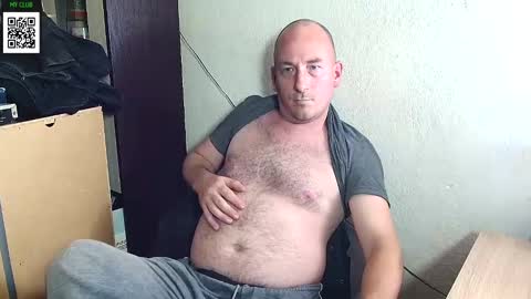 Snapshot of johanbarker chatting on 12-05-24, 07:17 Johan online show from 12-05-24, 07:17