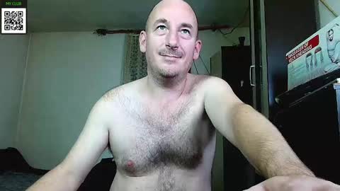 Snapshot of johanbarker chatting on 12-20-24, 06:56 Johan online show from 12-20-24, 06:56