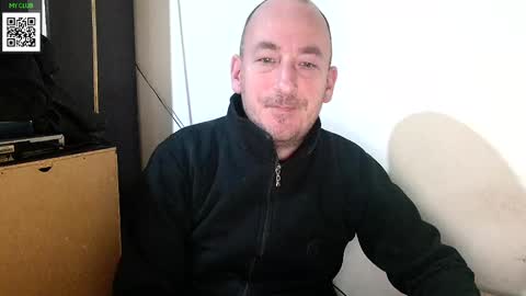 Snapshot of johanbarker chatting on 01-05-25, 07:49 Johan online show from 01-05-25, 07:49