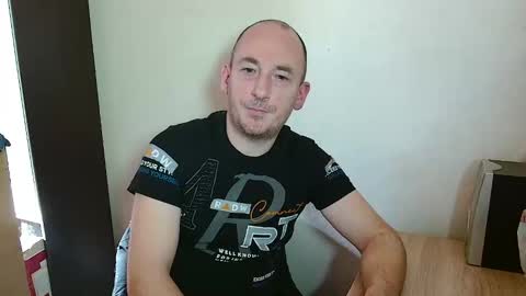 Johan online show from 01-12-26, 11:59