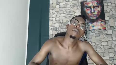 Snapshot of johanxxhot chatting on 01-10-25, 10:06 johanxxhot online show from 01-10-25, 10:06