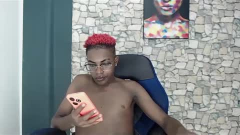 Snapshot of johanxxhot chatting on 01-24-25, 07:08 johanxxhot online show from 01-24-25, 07:08