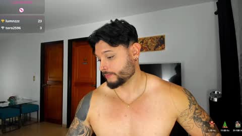 Snapshot of johatsu chatting on 12-19-24, 02:56 King - online show from 12-19-24, 02:56