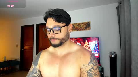 Snapshot of johatsu chatting on 12-24-24, 03:38 King - online show from 12-24-24, 03:38