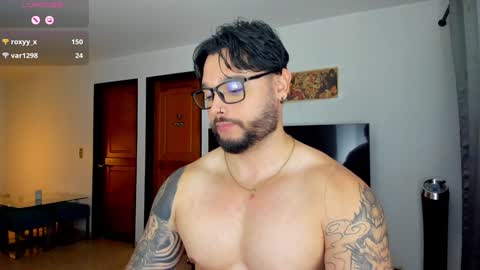 Snapshot of johatsu chatting on 01-31-25, 03:20 King - online show from 01-31-25, 03:20