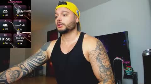 Snapshot of johatsu chatting on 10-31-25, 12:00 King - online show from 10-31-25, 12:00