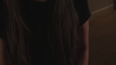 Snapshot of joheredia chatting on 12-23-24, 02:56 Jo online show from 12-23-24, 02:56