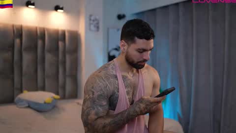 Snapshot of john_king29 chatting on 02-28-26, 01:45 john online show from 02-28-26, 01:45