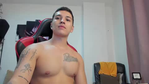 JOHN online show from 11-21-25, 01:59