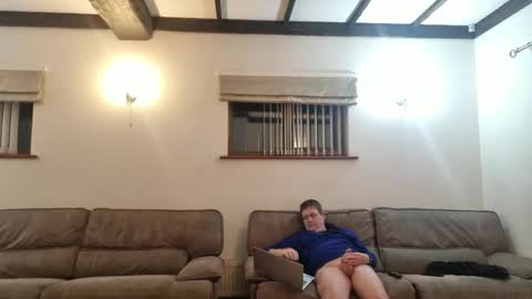 johnathan_stuart33 online show from 03-25-26, 01:11