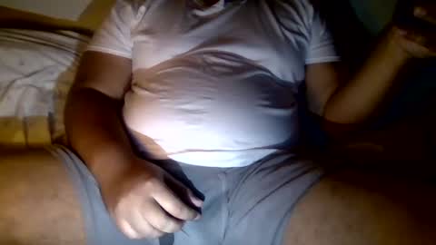 Snapshot of johnd2090 chatting on 09-12-25, 11:43 JohnD online show from 09-12-25, 11:43