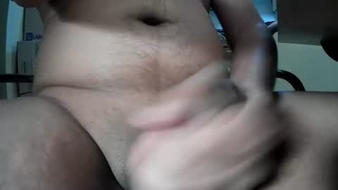 Snapshot of johndoehp30 chatting on 08-08-26, 05:20 Harry online show from 08-08-26, 05:20
