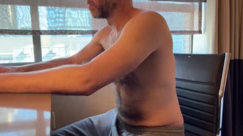 J online show from 09-19-25, 01:45