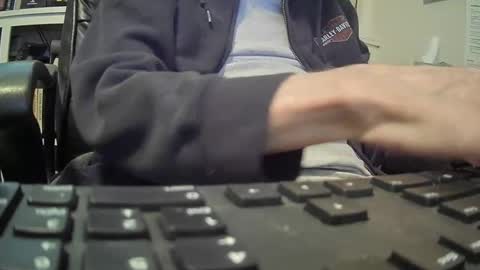 Snapshot of johngp777 chatting on 12-14-25, 10:03 johngp777 online show from 12-14-25, 10:03