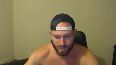 johnla25 online show from 10-14-25, 02:56