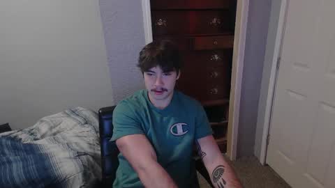 Snapshot of johnlights0 chatting on 11-20-25, 08:41 John Lights online show from 11-20-25, 08:41