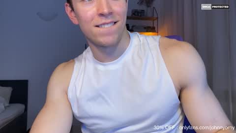 Snapshot of johnnnyhorny chatting on 10-07-25, 05:10 Johnny online show from 10-07-25, 05:10