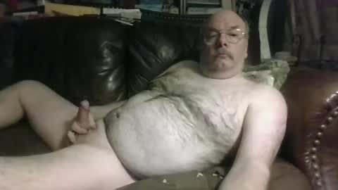 Snapshot of johnny61m chatting on 01-24-25, 06:46 Johnny online show from 01-24-25, 06:46