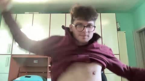 Snapshot of johnny__wood chatting on 01-12-25, 03:03 Johnny online show from 01-12-25, 03:03