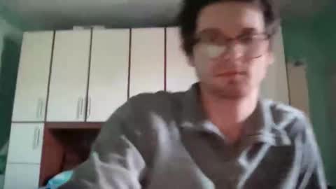 Snapshot of johnny__wood chatting on 11-28-25, 10:40 Johnny online show from 11-28-25, 10:40