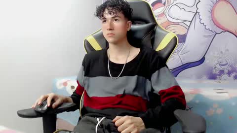 johnny_cagee online show from 12-30-24, 07:15