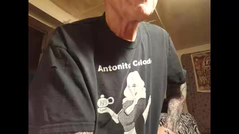 Snapshot of johnnyanubis chatting on 02-25-26, 12:20 Master online show from 02-25-26, 12:20