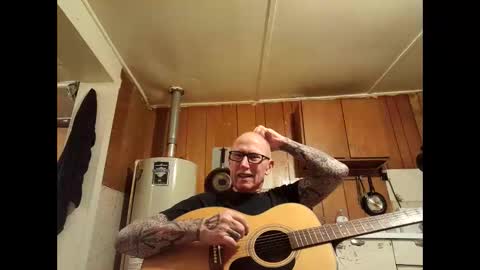 Snapshot of johnnyanubis chatting on 02-28-26, 02:45 Master online show from 02-28-26, 02:45