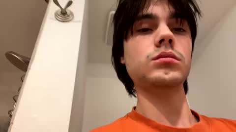 johnnybigd2005 online show from 12-31-24, 03:01