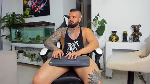 JOHNNY online show from 09-16-25, 12:22