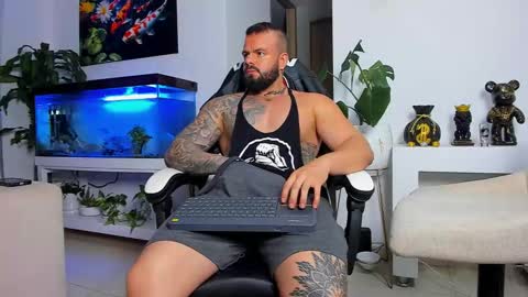 JOHNNY online show from 09-19-25, 11:49