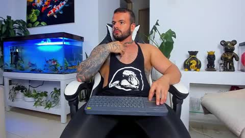 JOHNNY online show from 10-01-25, 02:28