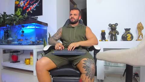 JOHNNY online show from 12-20-25, 12:18