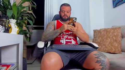 JOHNNY online show from 03-23-26, 11:42