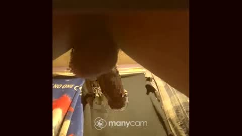 Snapshot of johnnyshung1 chatting on 12-01-24, 07:14 johnnyshung1 online show from 12-01-24, 07:14