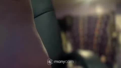 Snapshot of johnnyshung1 chatting on 02-09-25, 09:05 johnnyshung1 online show from 02-09-25, 09:05