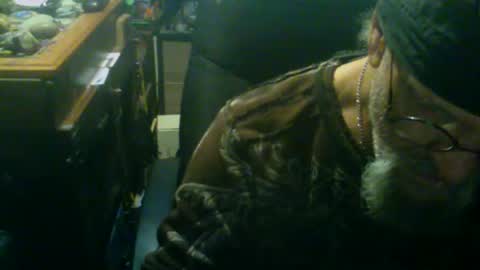 Snapshot of johnnyshung1 chatting on 10-26-25, 10:54 johnnyshung1 online show from 10-26-25, 10:54