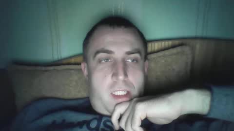 Snapshot of johnoreon chatting on 01-10-25, 12:47 johnoreon online show from 01-10-25, 12:47