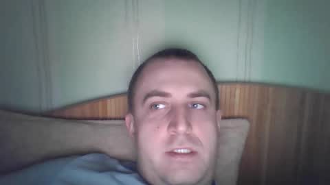 Snapshot of johnoreon chatting on 09-30-25, 07:13 johnoreon online show from 09-30-25, 07:13