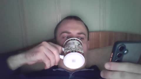 Snapshot of johnoreon chatting on 10-04-25, 07:50 johnoreon online show from 10-04-25, 07:50