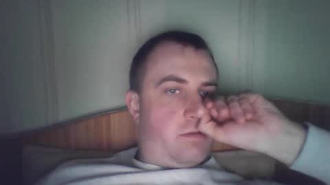 Snapshot of johnoreon chatting on 10-13-25, 08:36 johnoreon online show from 10-13-25, 08:36