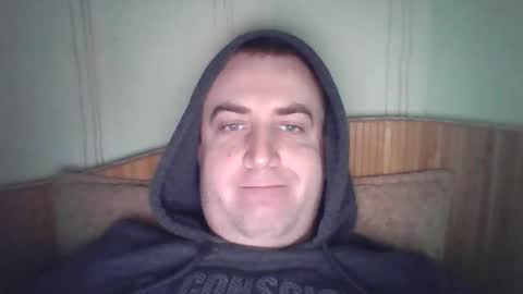 Snapshot of johnoreon chatting on 11-15-25, 08:55 johnoreon online show from 11-15-25, 08:55