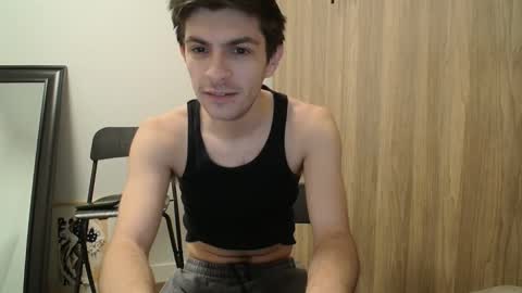 Snapshot of johnresmain chatting on 02-21-26, 04:19 johnresmain online show from 02-21-26, 04:19