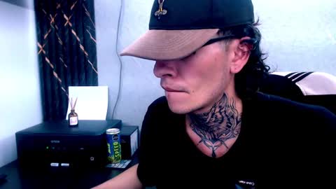 johnsonisaac94  online show from 02-19-25, 04:44